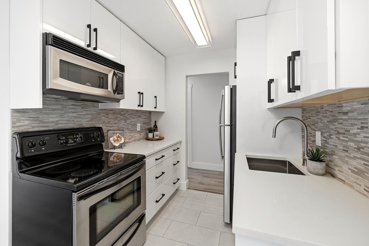 Additional image 6 of 112-211 3rd Street W, North Vancouver, BC, V7M 1E9
