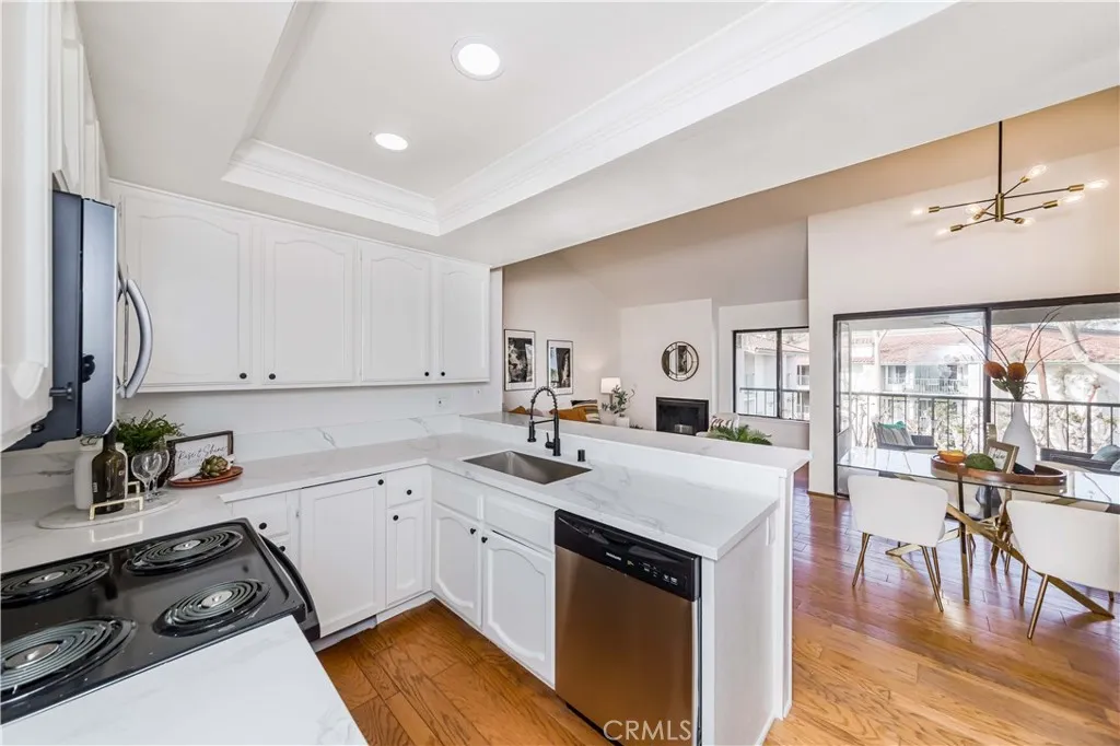 Additional image 10 of 2301 Apricot Dr, Irvine, CA 92618