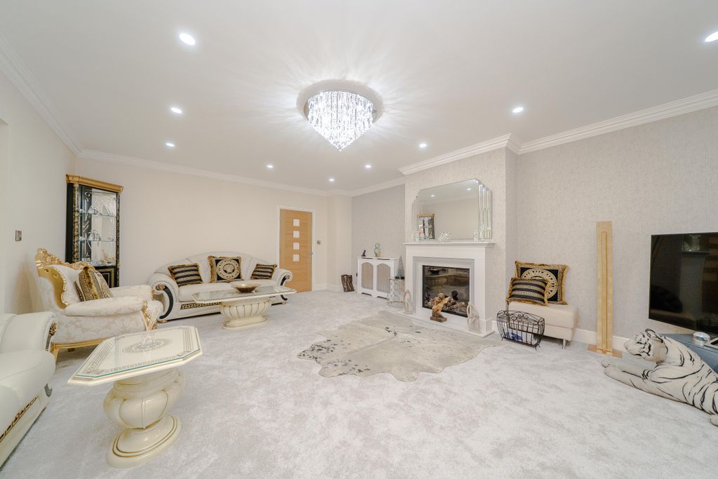 Additional image 16 of 6 bed detached house for saleBarlows Road, Edgbaston B15