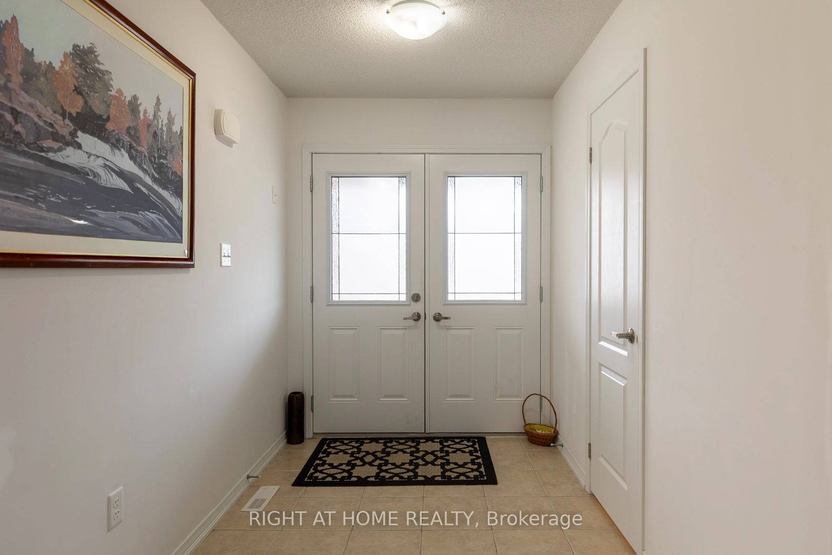 Additional image 2 of 2110 Galloway Street, Innisfil, ON, L9S 4B7