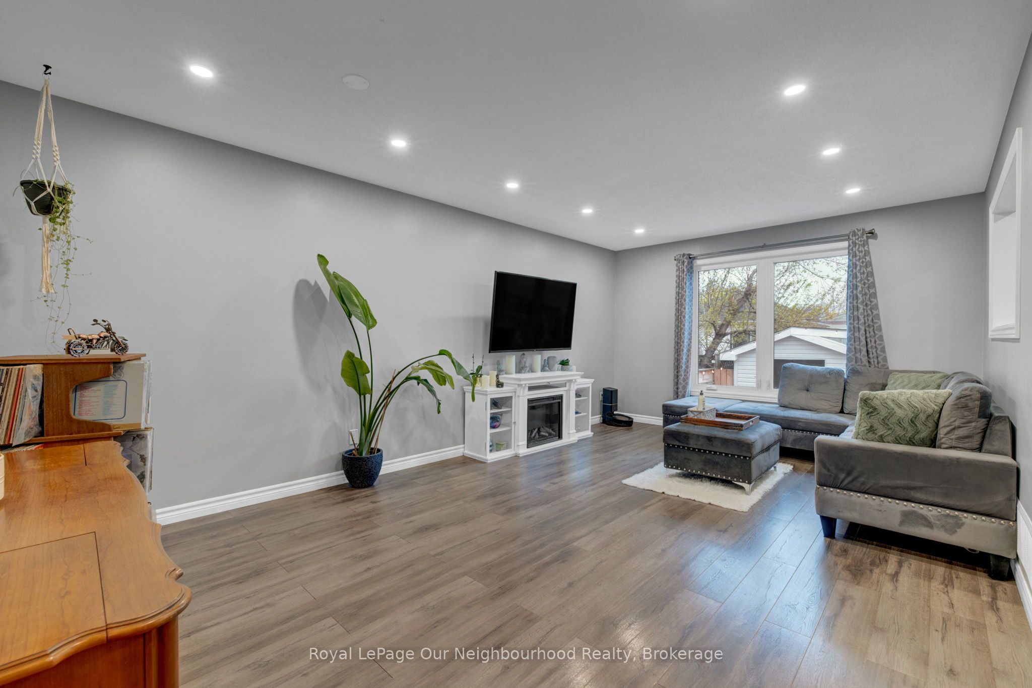 Additional image 2 of 19 Marchwood Crescent, Clarington, ON, L1C 4K1