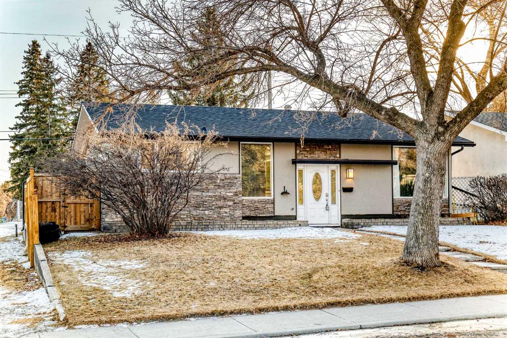 Additional image 2 of 2831 63 Avenue SW, Calgary, AB, T3E5J6