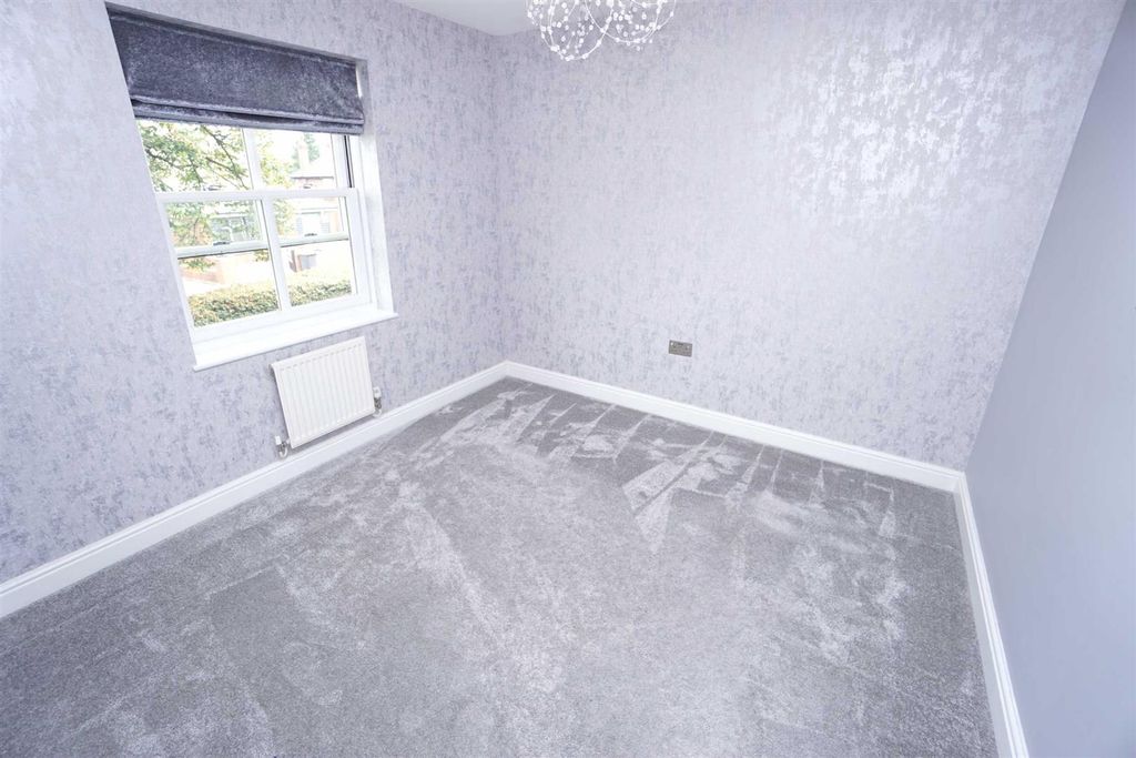 Additional image 14 of 4 bed detached house to rentSutton Park Gardens, Kidderminster DY11
