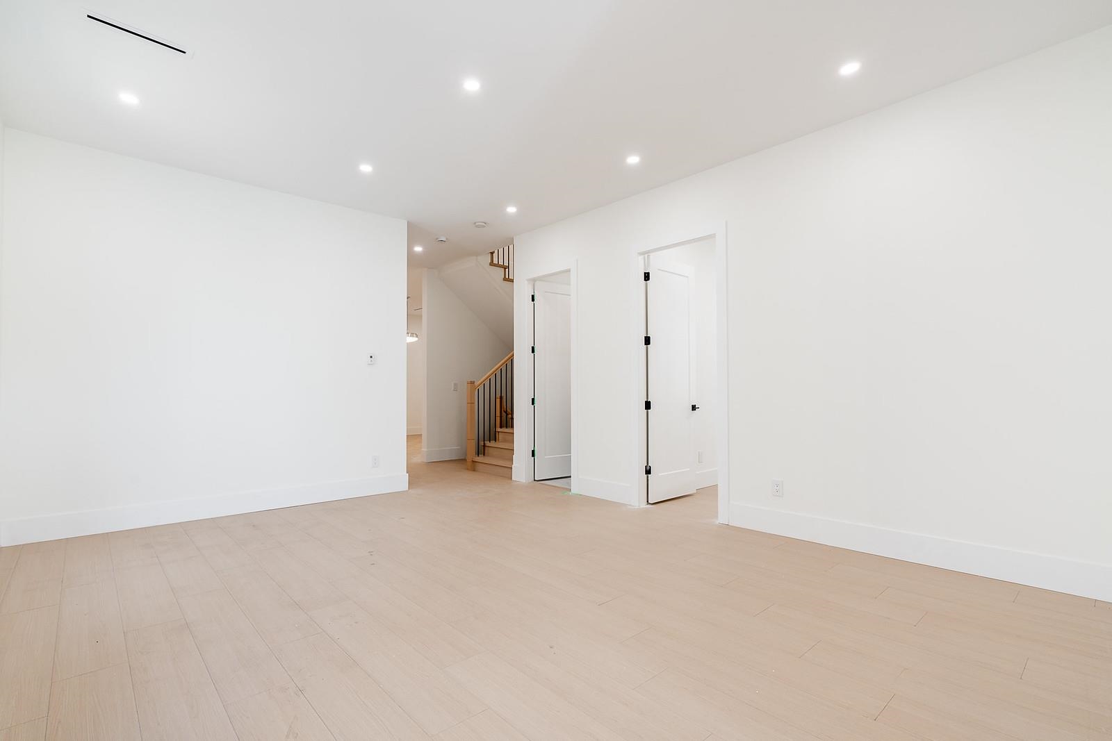 Additional image 4 of 11551 80 Avenue, Delta, BC, V4C 1X5