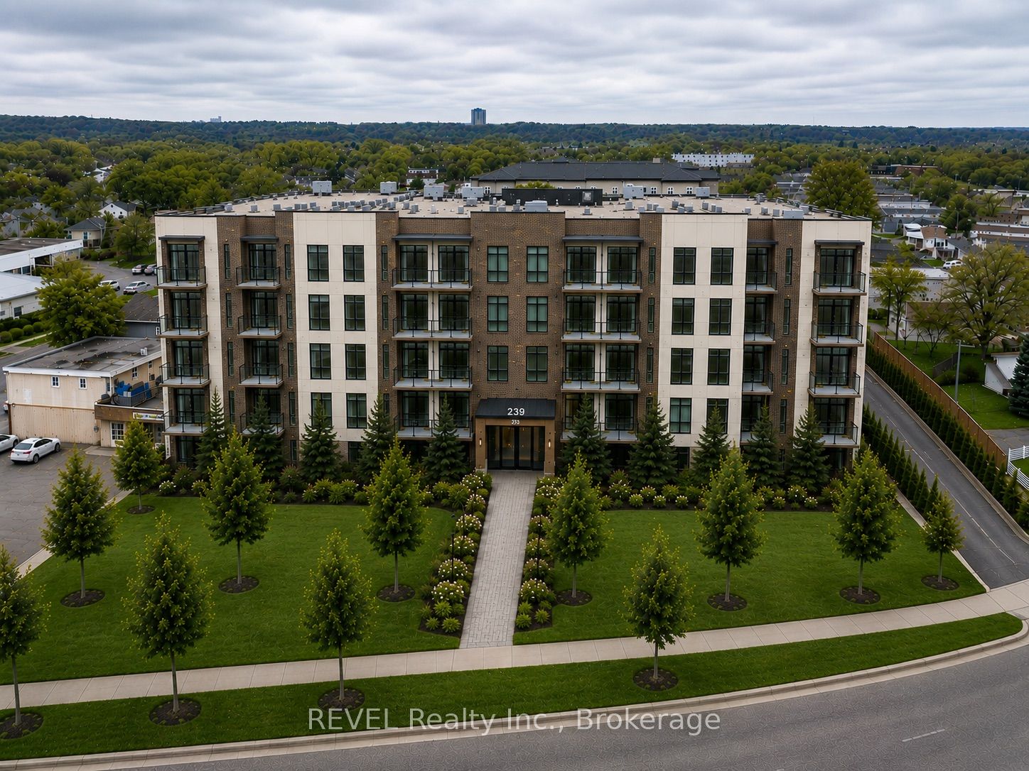 Additional image 2 of 239 St. Paul Street W, St. Catharines, ON, L2S 2E4