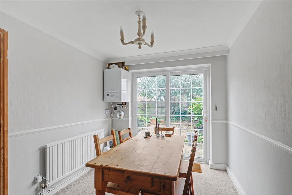 Additional image 3 of 3 bed end terrace house for saleHall Croft, Beeston, Nottingham NG9