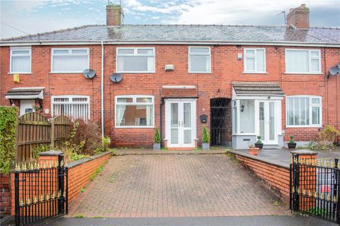 Kirkby Avenue, Moston, Manchester M40