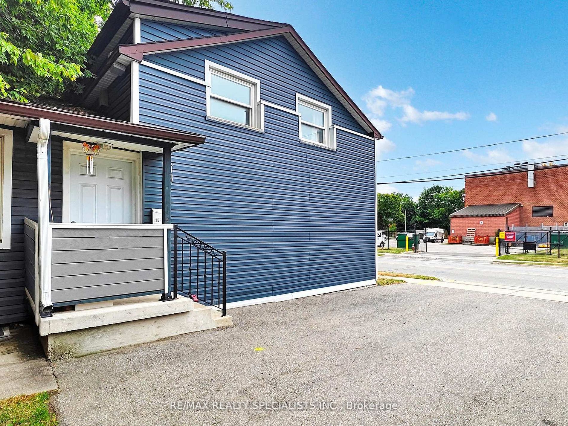 1-18 Mary Street, Brampton, ON, L6W 2R1