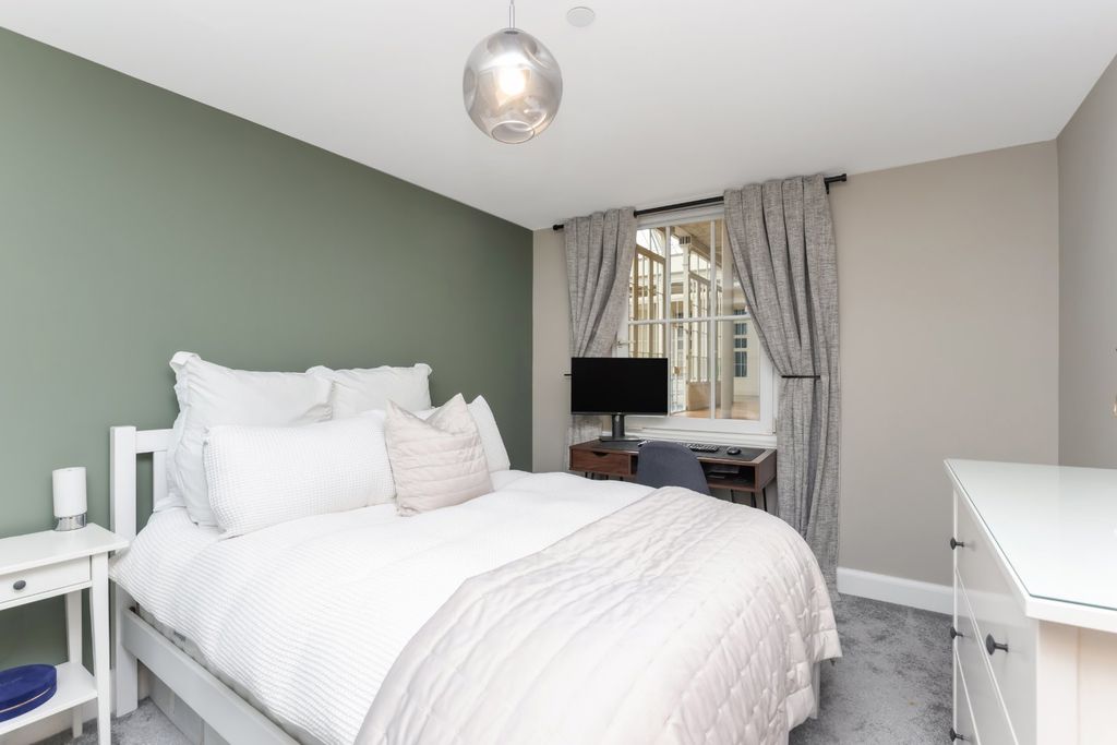 Additional image 6 of 3 bed flat for saleThread Street, Paisley, Renfrewshire PA1