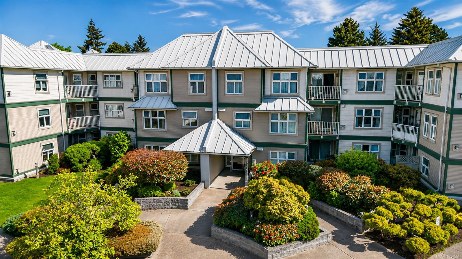 307-3010 Washington Avenue, Victoria, BC, V9A 1P6