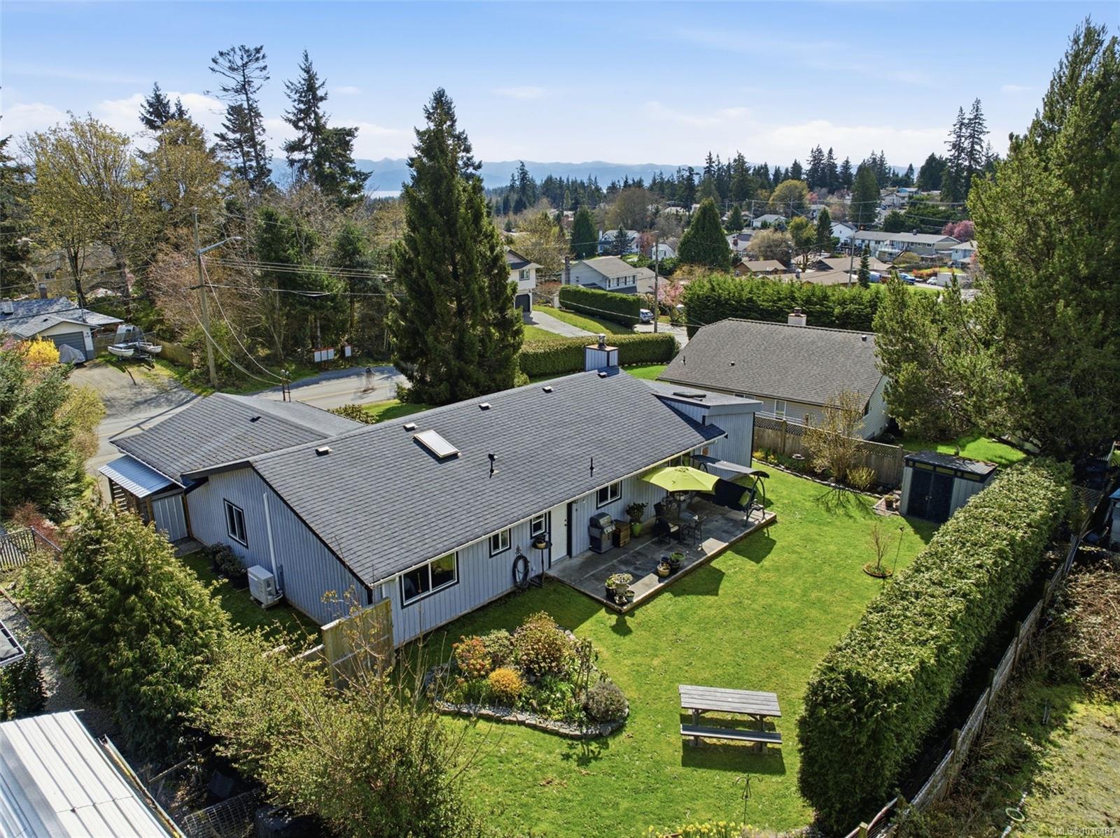 Additional image 2 of 6728 Eakin Drive, Sooke, BC, V9Z 0V4