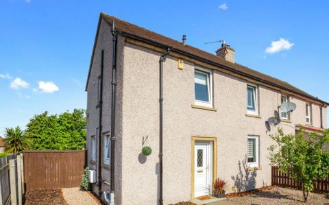 Clermiston View, Clermiston, Edinburgh EH4