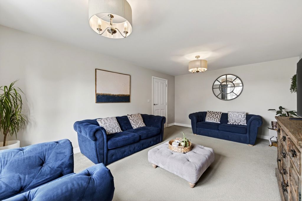 Additional image 6 of 4 bed detached house for saleKirby Street, Barton Seagrave NN15