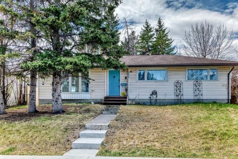 Additional image 7 of 2215 37 Street SW, Calgary, AB, T3A 3A5