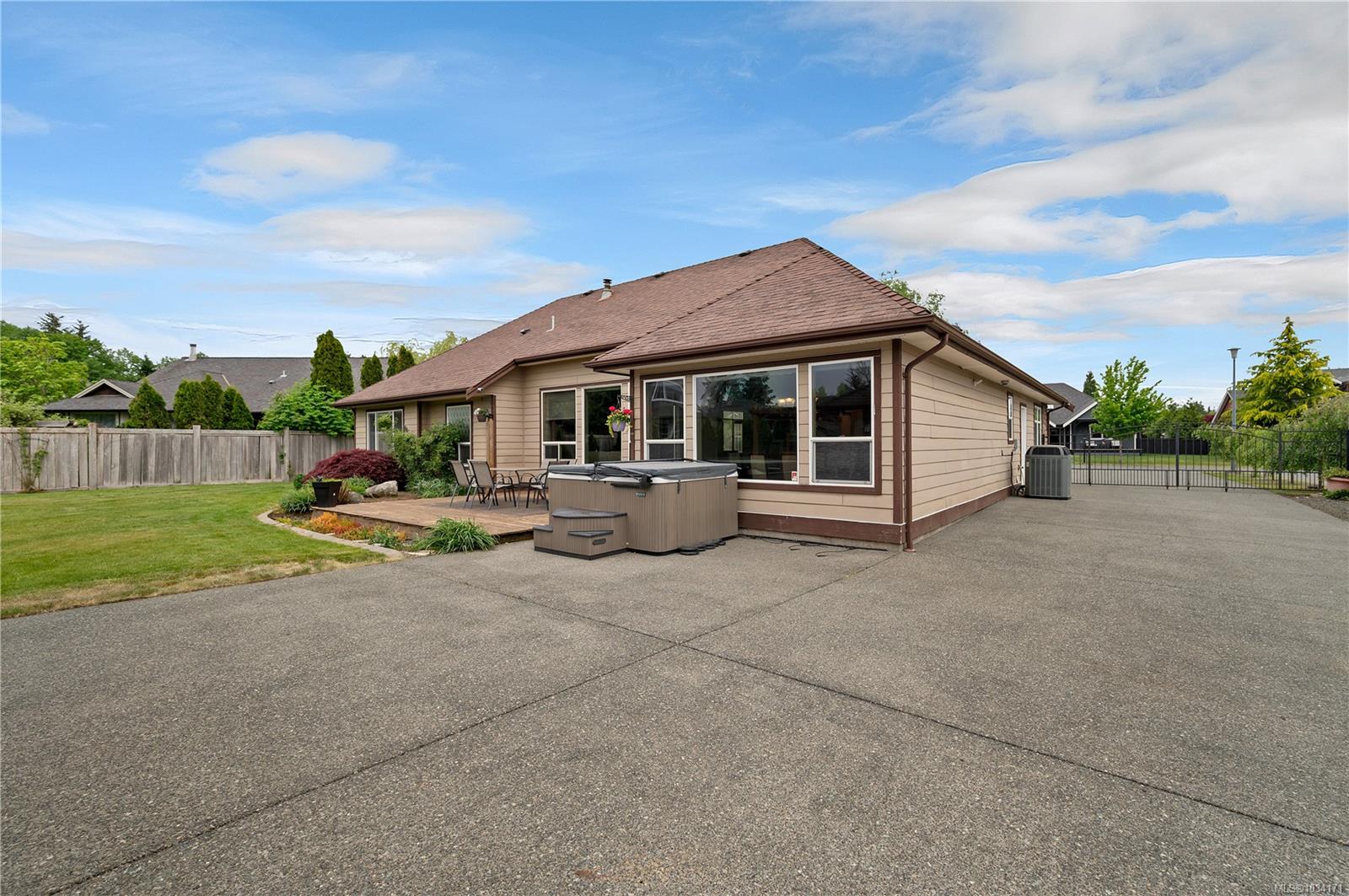 Additional image 5 of 2185 Forest Grove Drive, Campbell River, BC, V9W 6H9
