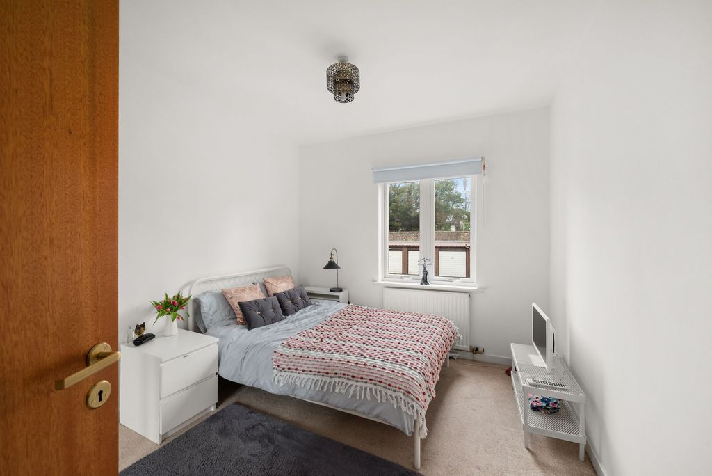 Additional image 13 of 2 bed flat for saleFlat 23 Taypark, Broughty Ferry DD5