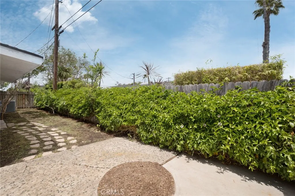 Additional image 35 of 300 Esther Street, Costa Mesa, CA 92627