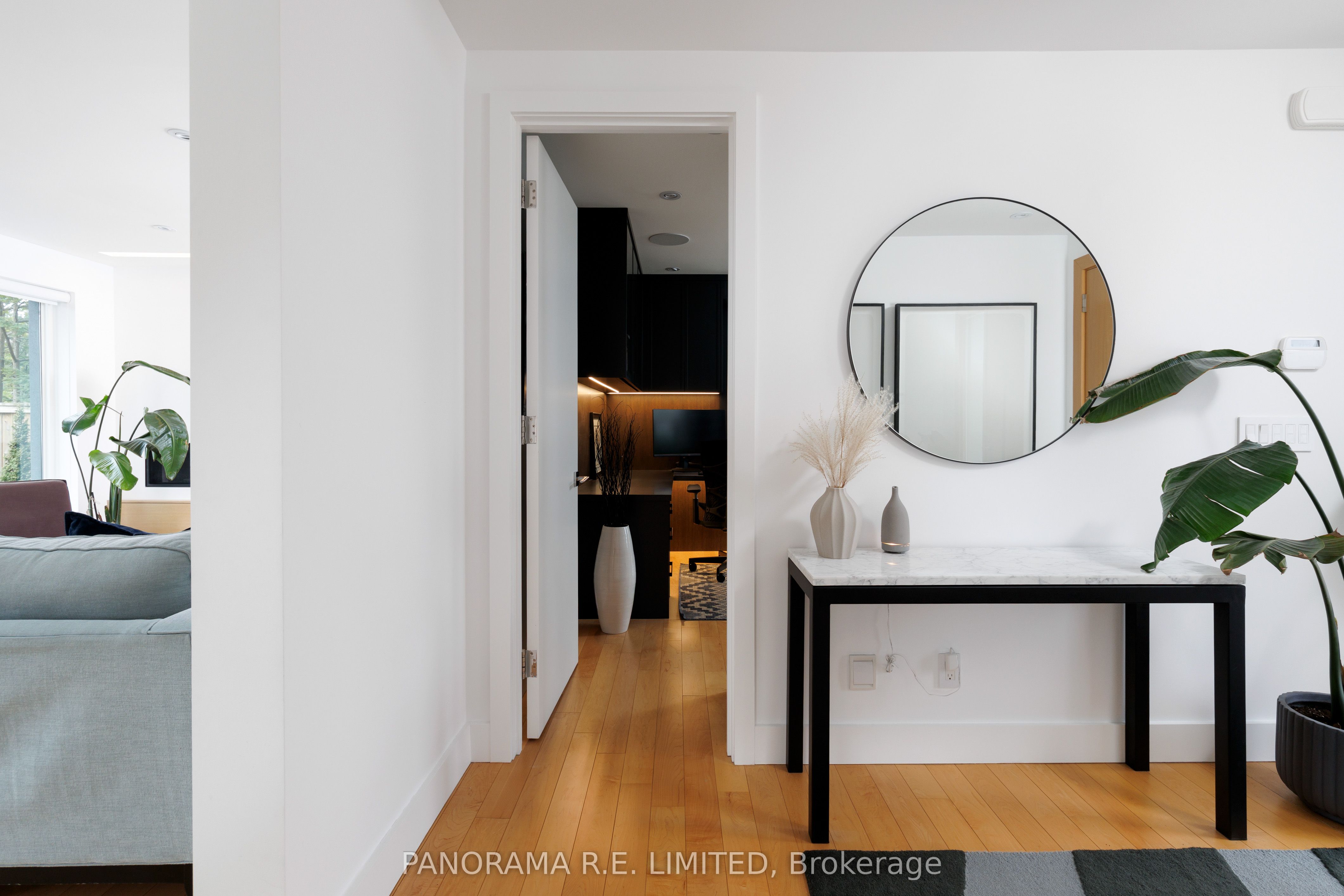 Additional image 5 of 8 Greenford Road, Toronto, ON, M9A 3E6