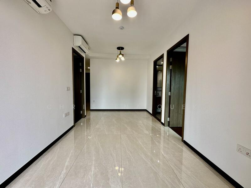 61 Normanton Park photo 2
