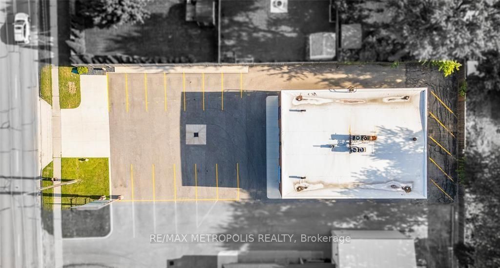 Additional image 3 of 201-527 Murphy Road, Sarnia, ON, N7S 5B6