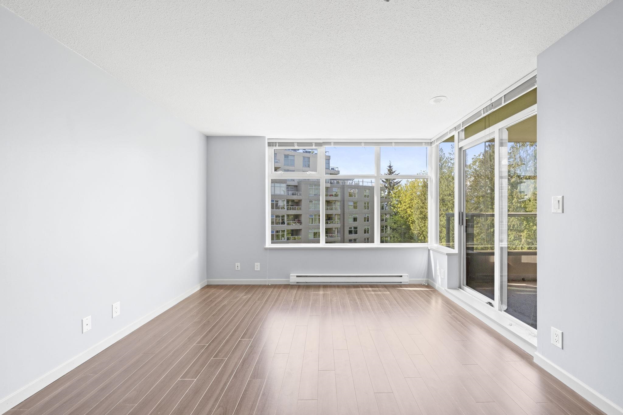 Additional image 6 of 605-9262 University Crescent, Burnaby, BC, V5A 0A4