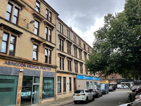 Stewartville Street, Glasgow G11