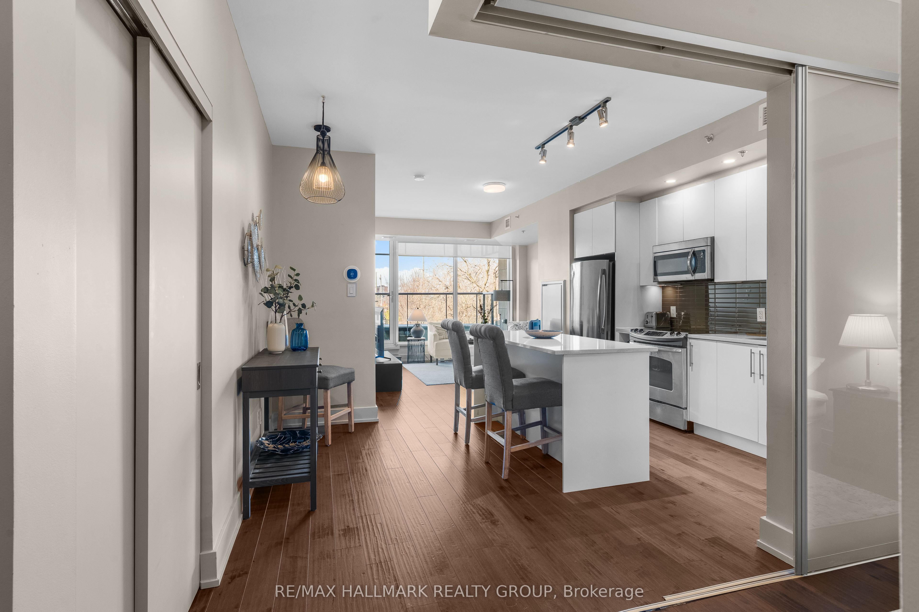 Additional image 4 of 211-108 Richmond Road, Ottawa, ON, K1Z 0B3