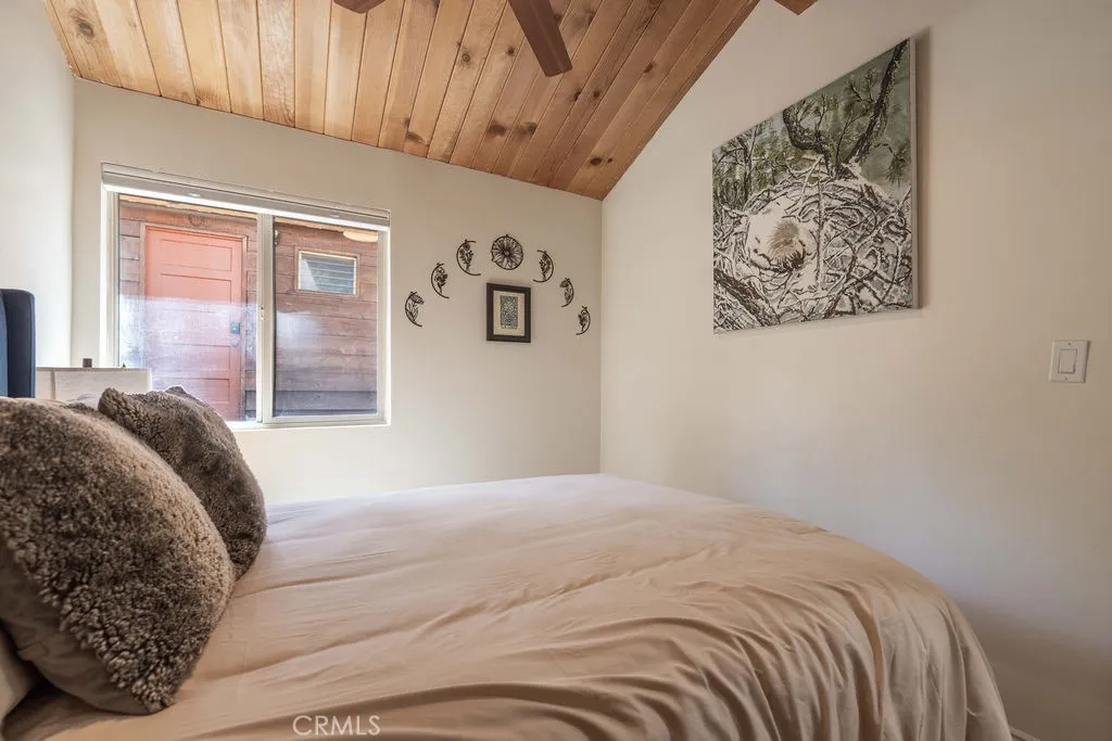 Additional image 42 of 212 Moreno Ave, Sugarloaf, CA 92386