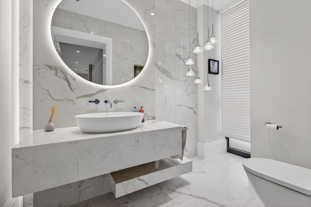 Additional image 19 of 5 bed detached house for saleDorney Reach Road Dorney Reach Maidenhead, Berkshire SL6