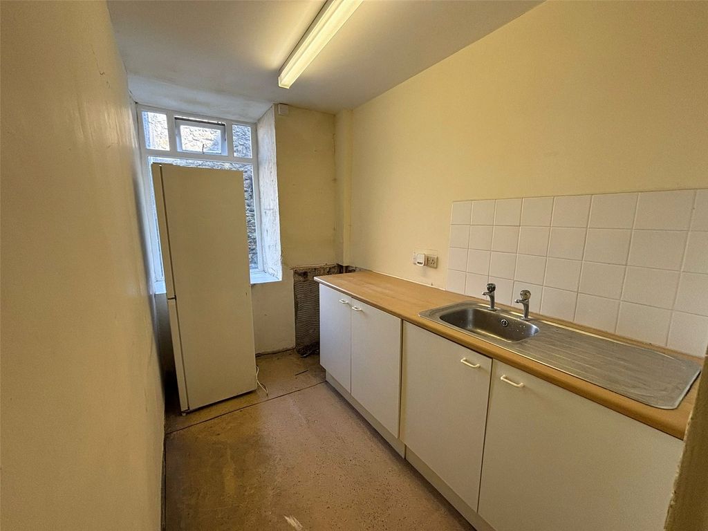 Additional image 5 of 1 bed flat for saleSt. Marys Street, Haverfordwest, Pembrokeshire SA61