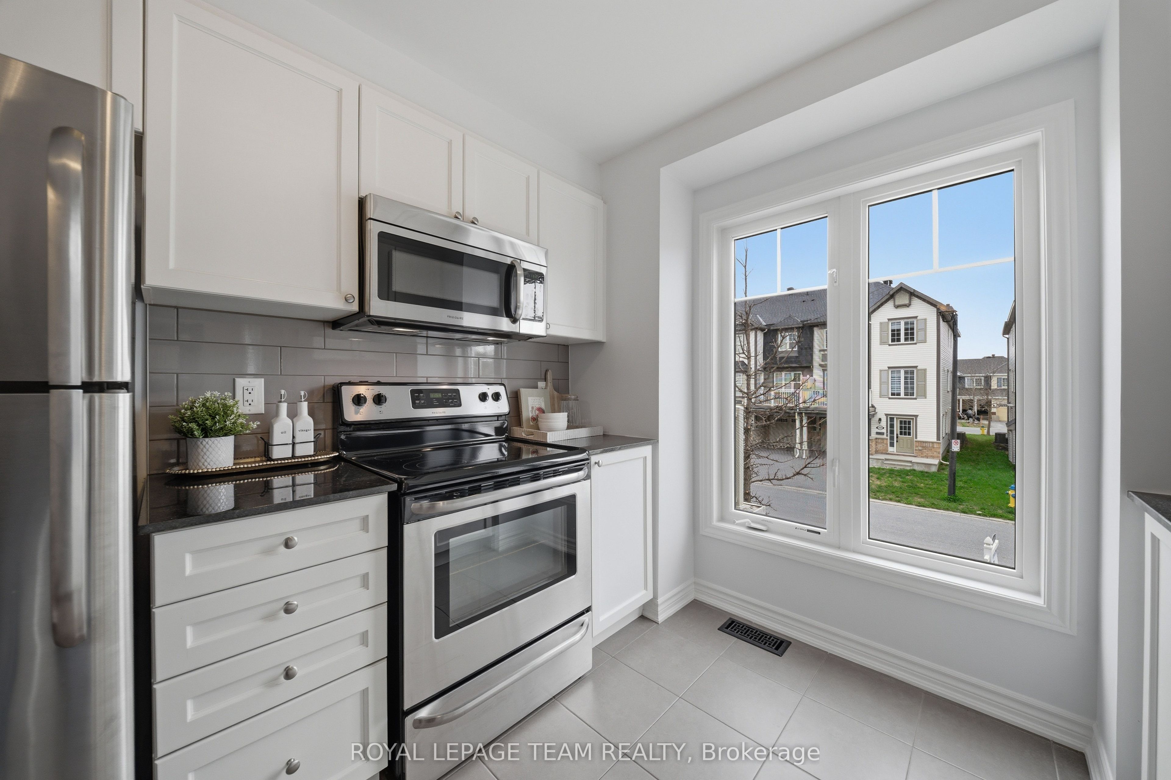 Additional image 6 of 599 Foxlight Circle, Ottawa, ON, K2M 0L9