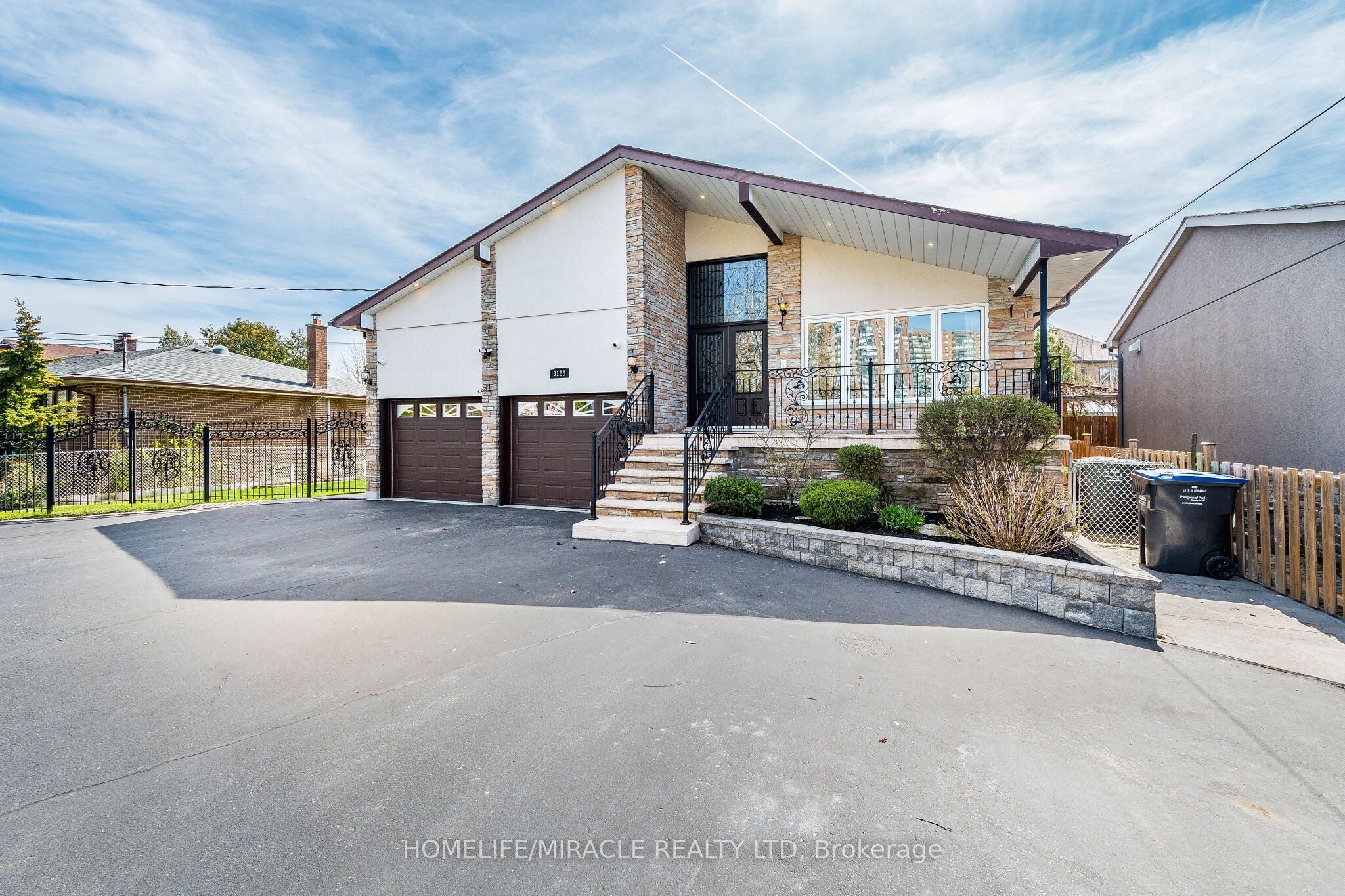 Additional image 2 of 3188 Parkerhill Road, Mississauga, ON, L5B 1V8
