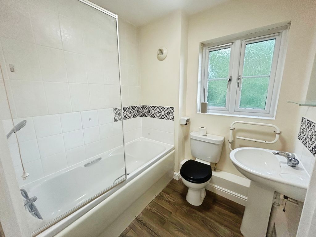 Additional image 5 of 1 bed flat to rentGeraint Jeremiah Close, Neath SA11
