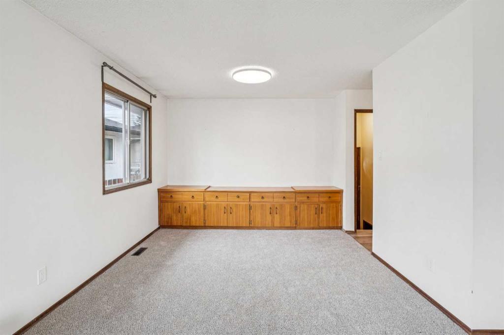 Additional image 5 of 1260 Lake Sylvan Drive SE, Calgary, AB, T2J 3C8