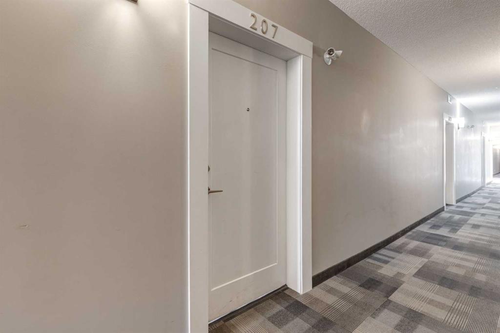 Additional image 4 of 207-10 Westpark Link, Calgary, AB, T3H 0Y5