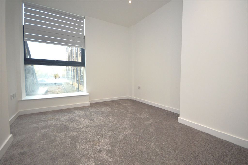 Additional image 5 of 2 bed flat to rentNorth Star House, North Star Avenue, Swindon, Wiltshire SN2