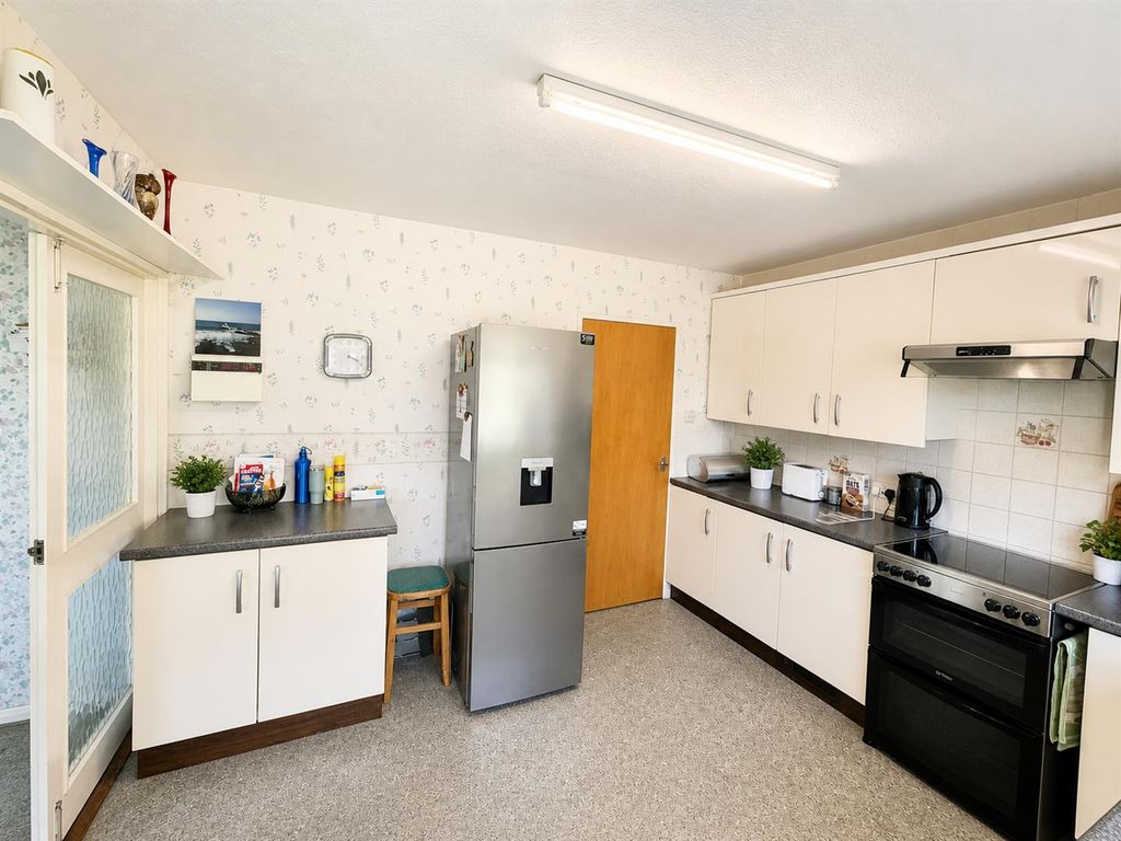 Additional image 6 of 4 bed detached bungalow for salePrincess Road, Allostock, Knutsford WA16