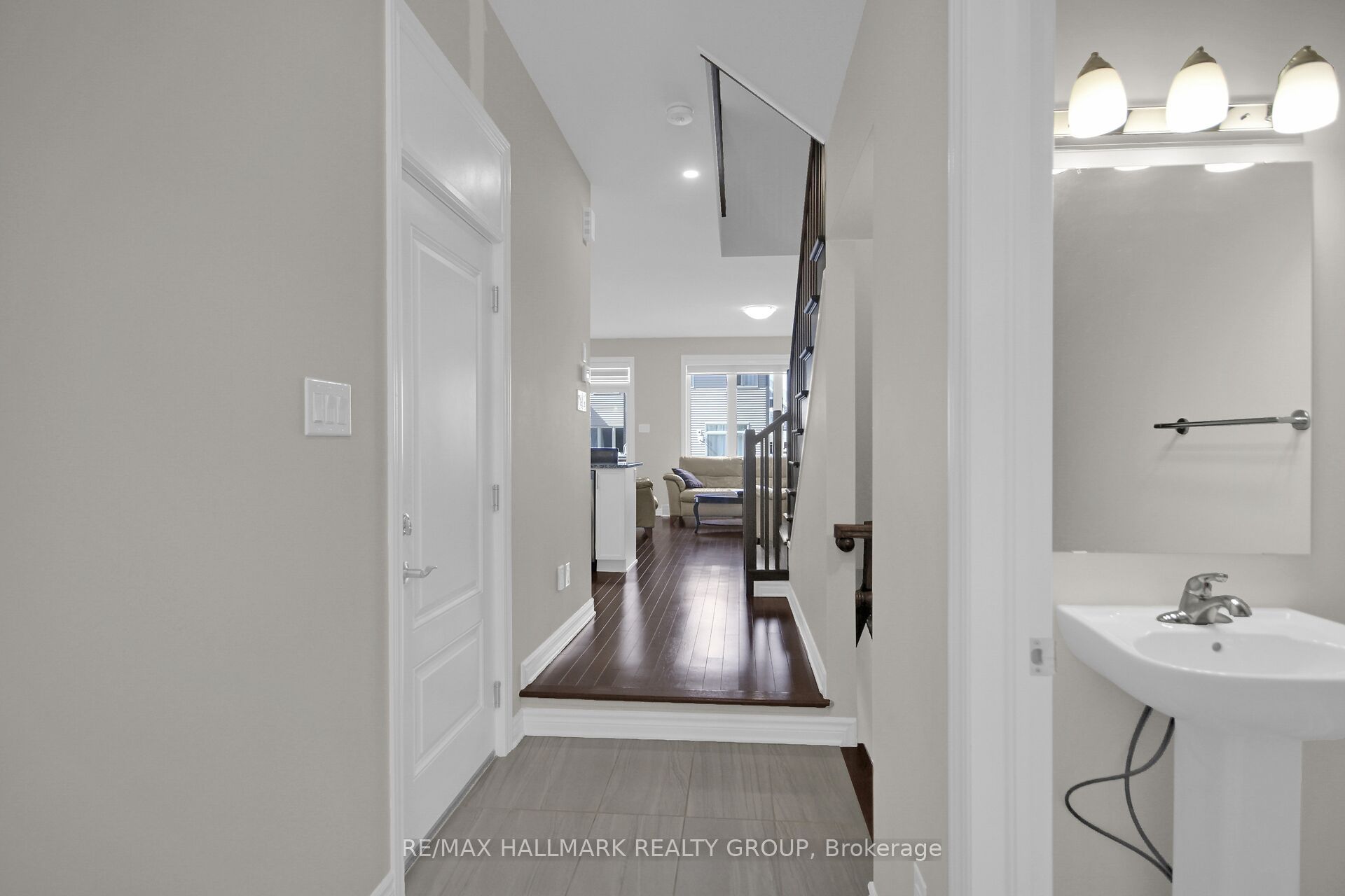 Additional image 6 of 506 Muscari Street, Ottawa, ON, K1T 0S3