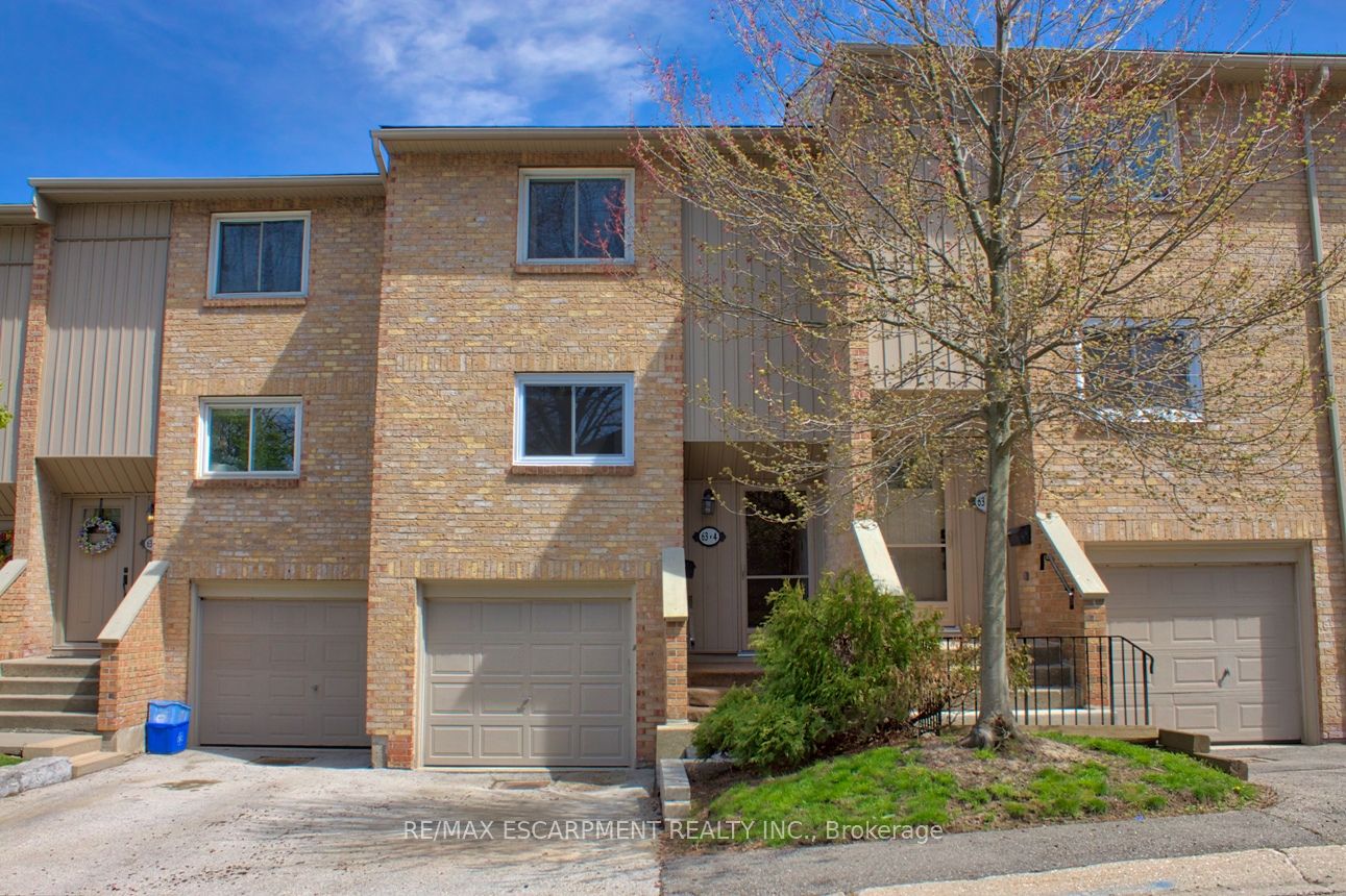 4-63 Fonthill Road, Hamilton, ON, L9C 6T1