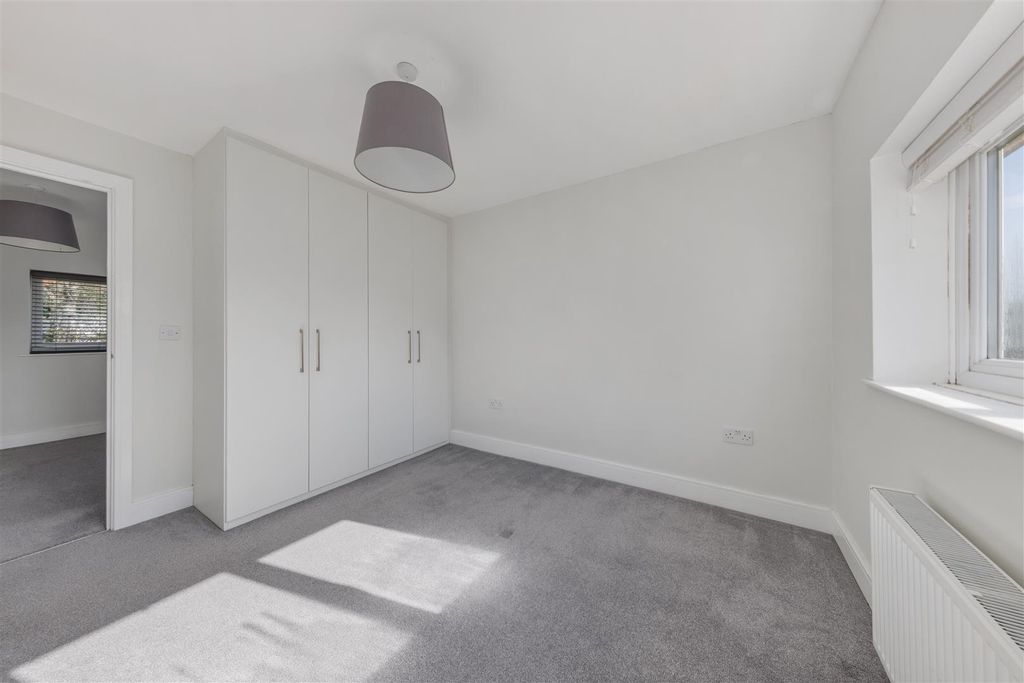 Additional image 14 of 4 bed property to rentUnion Road, Leamington Spa CV32