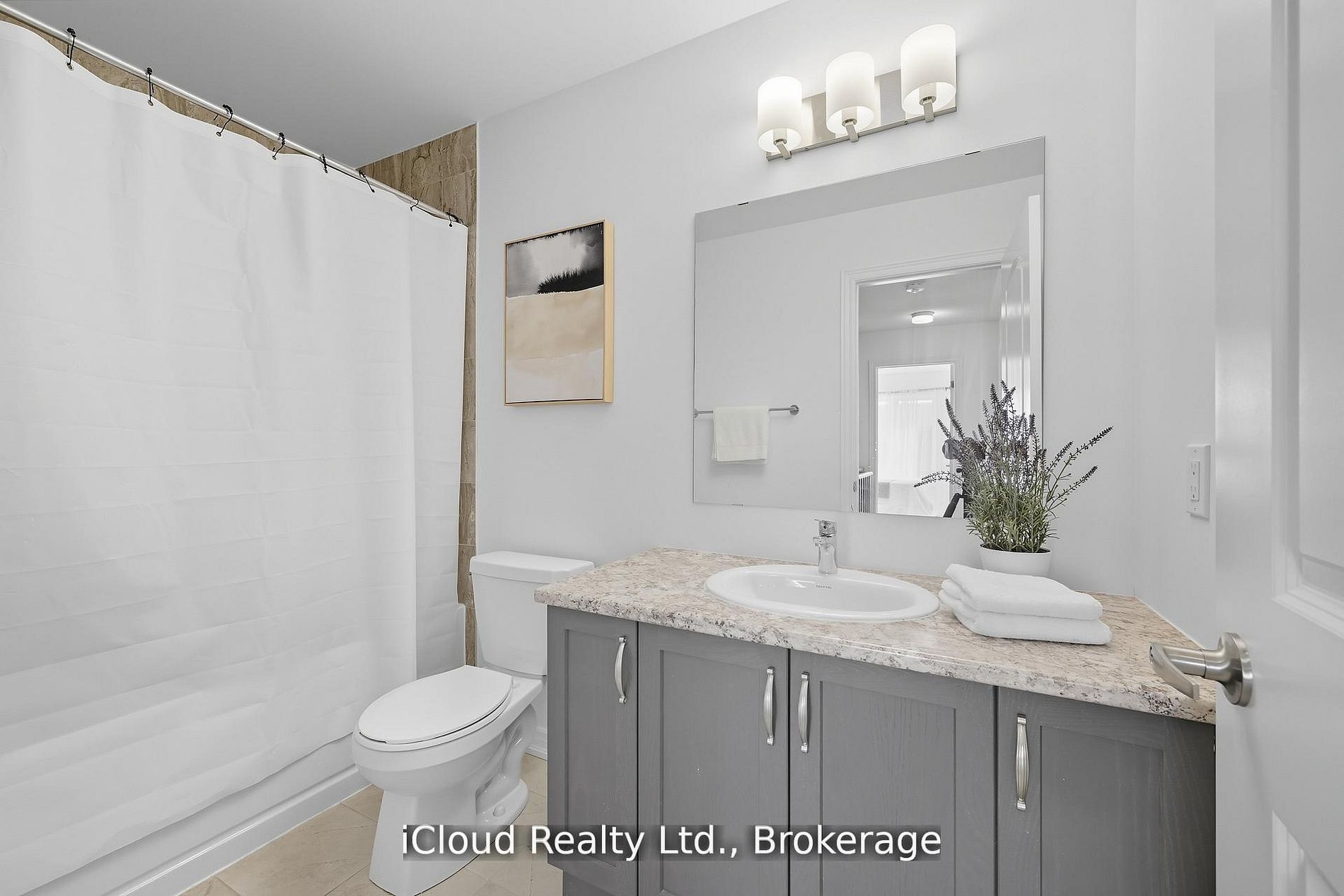 1117 Lockie Drive, Oshawa, ON, L1L 0R9 photo 5