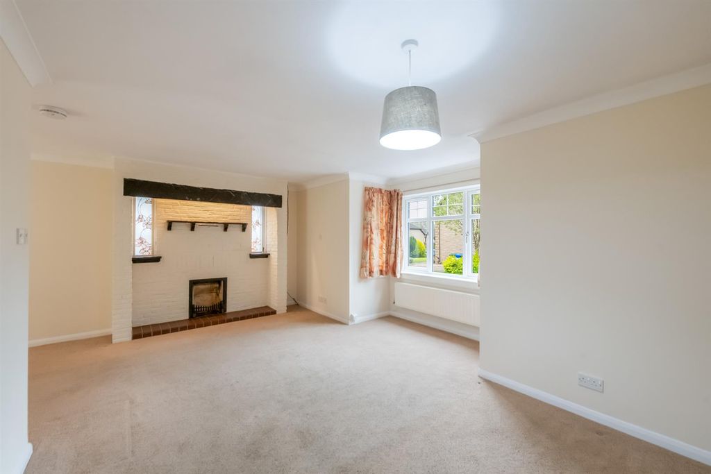 Additional image 7 of 3 bed detached bungalow for sale18 Ashley Avenue, Dollar FK14