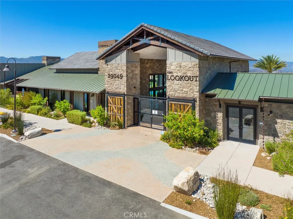 Additional image 105 of 17701 Ridgeline Court, Saugus, CA 91350