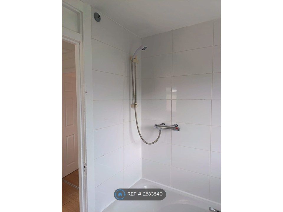 Additional image 10 of 2 bed semi-detached house to rentThrashbush Road, Airdrie ML6