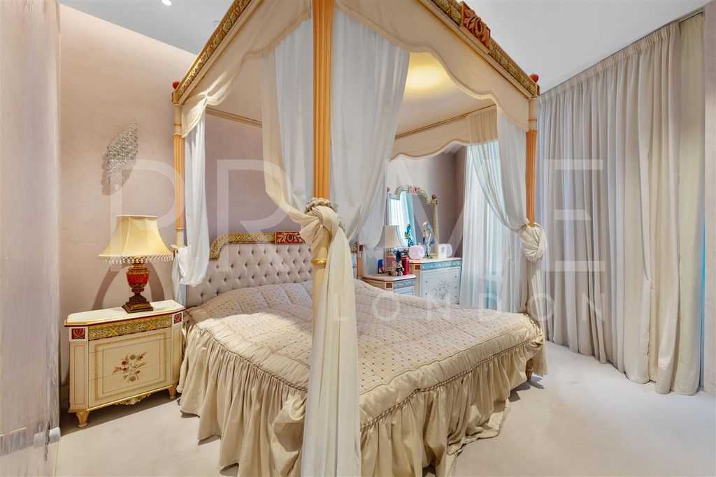 Additional image 9 of 2 bed flat for saleRiverwalk, 161 Millbank, Westminster SW1P