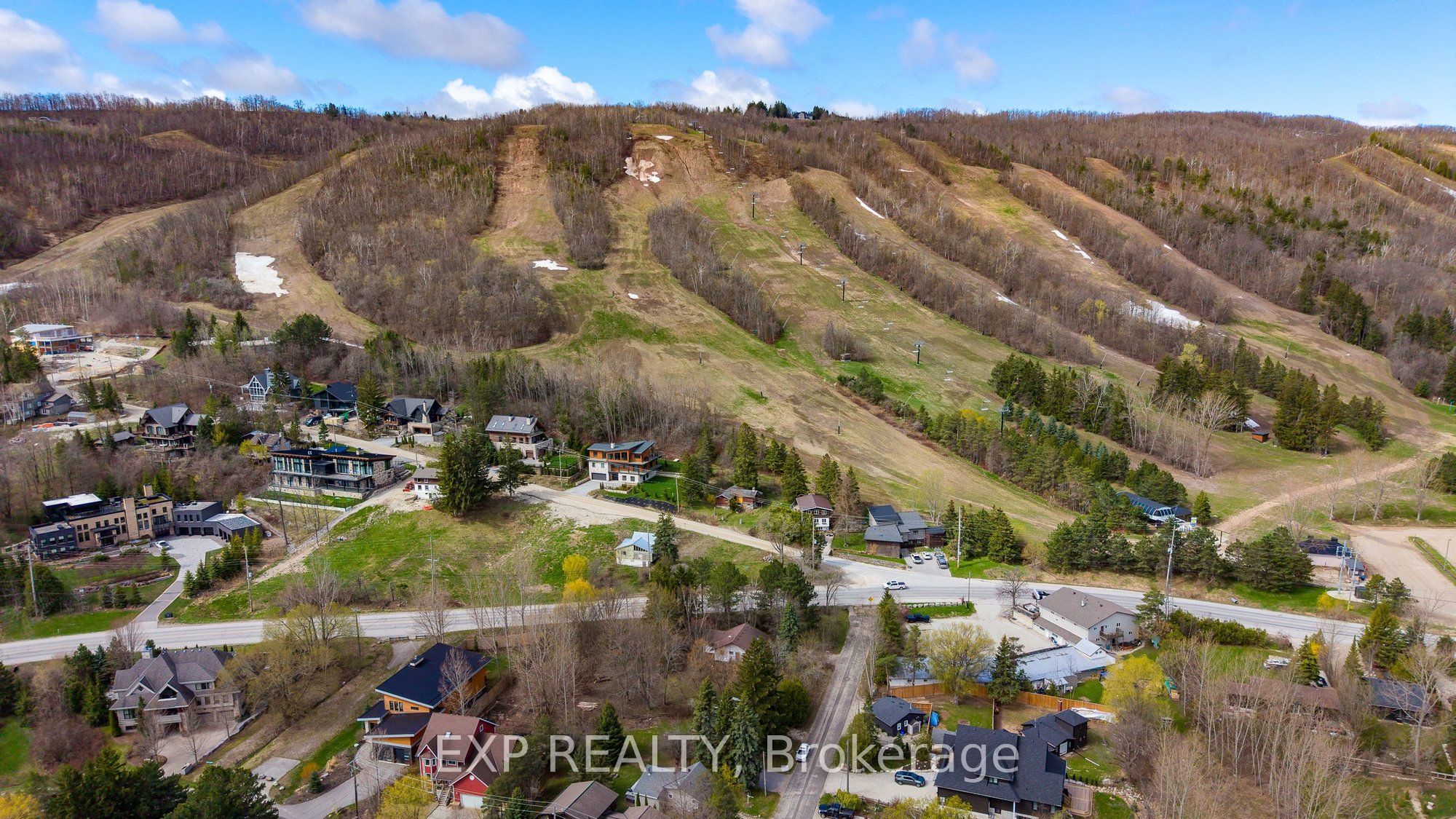 Additional image 2 of 104 Settlers Way Road, Blue Mountains, ON, L9Y 0N9