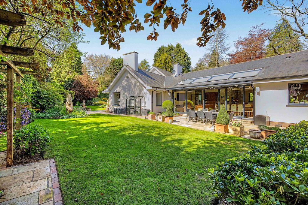Additional image 14 of 6 bed detached house for saleBroadway, Hale WA15