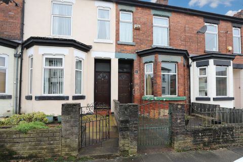 Princess Road, Prestwich M25