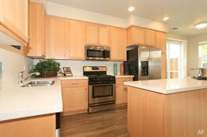 Additional image 2 of 5121 Dowdell Ave, Rohnert Park, CA, 94928