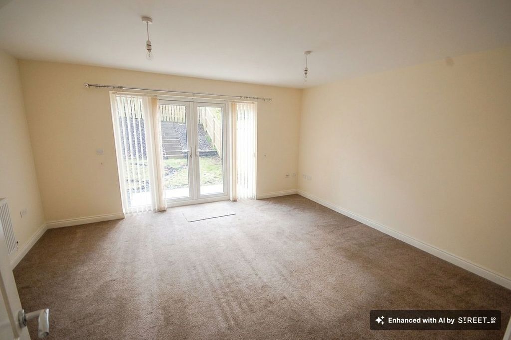 Additional image 2 of 3 bed semi-detached house to rentGlynneath, Neath SA11